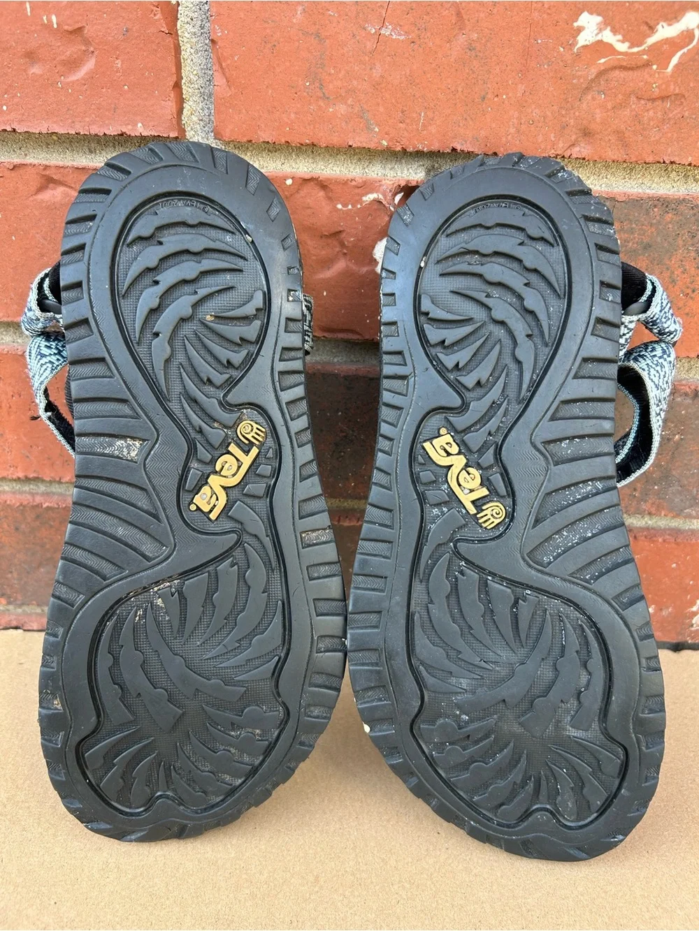 Teva Original Outdoor Sport sandals Women’s 9W Strappy Hiking Black Grey